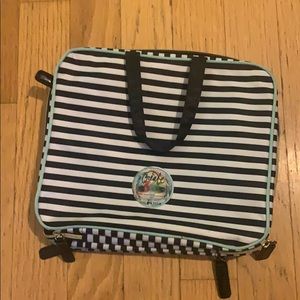 Great 365 happy planner storage case.